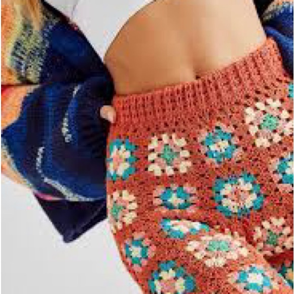 Free People FLOOK Claire Crochet Leggings Size Large - Picture 2 of 5